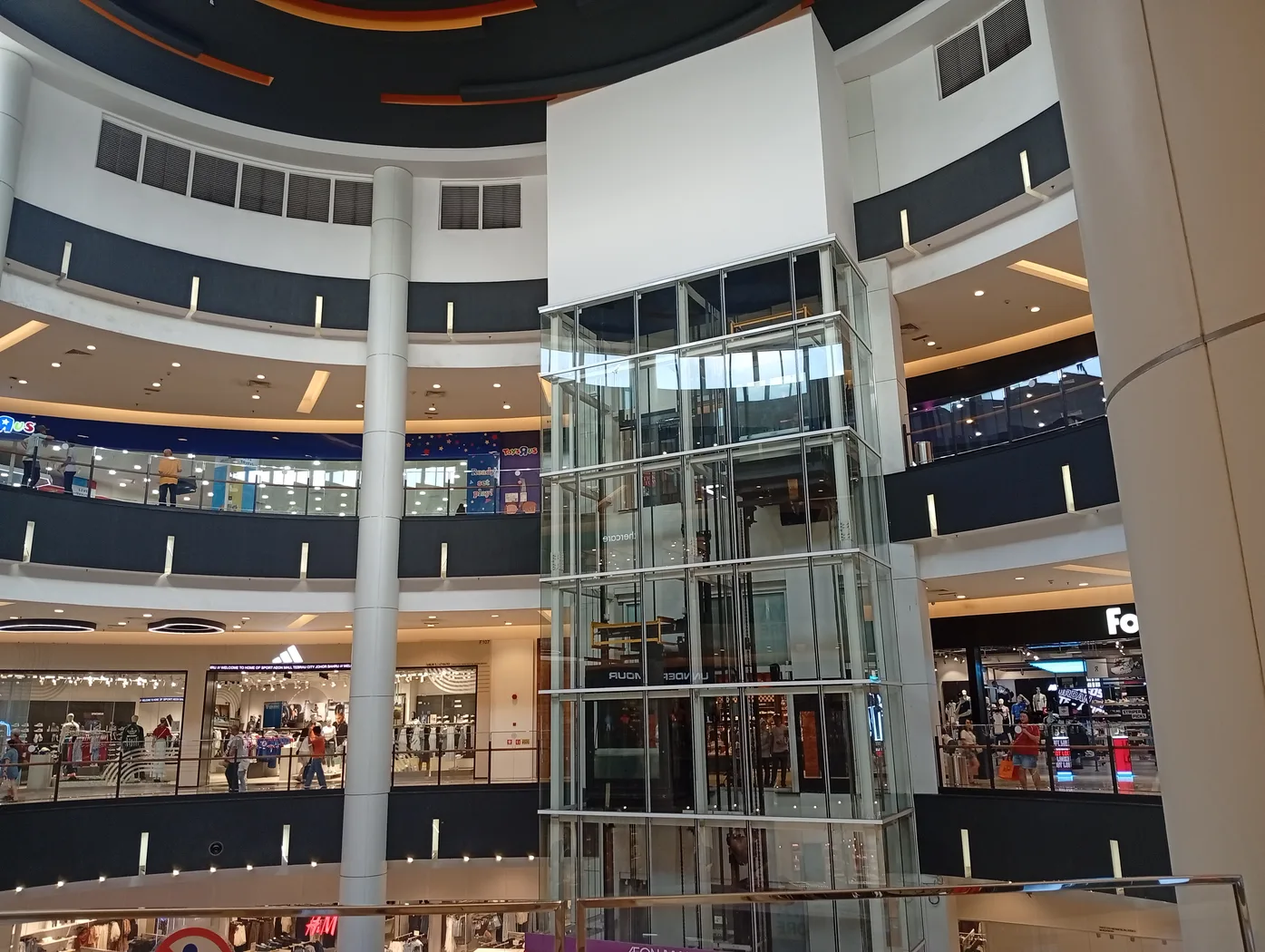 Gambar ÆON Mall Tebrau City