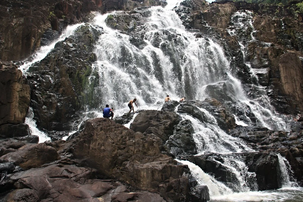 Gambar Air Terjun Buaya Sangkut