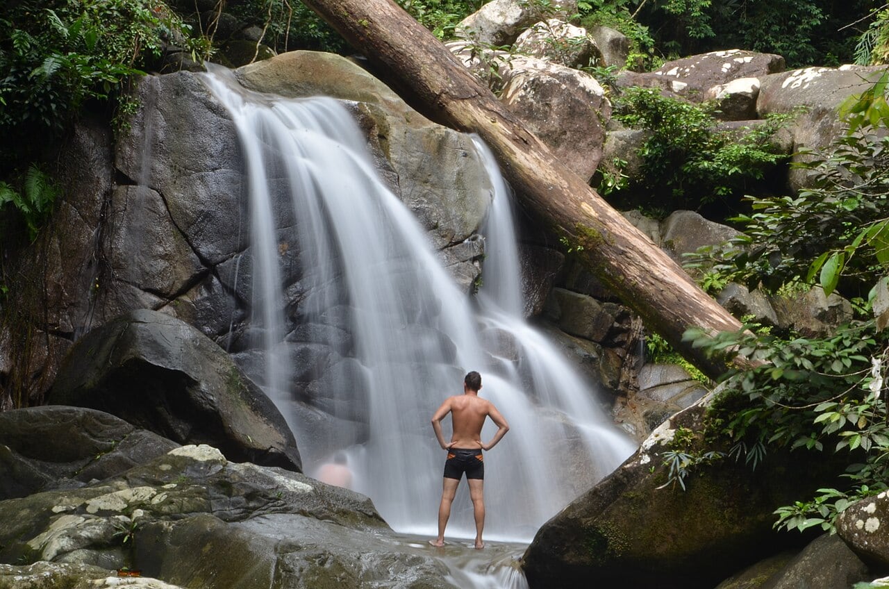 Gambar Air Terjun Gunung Gading
