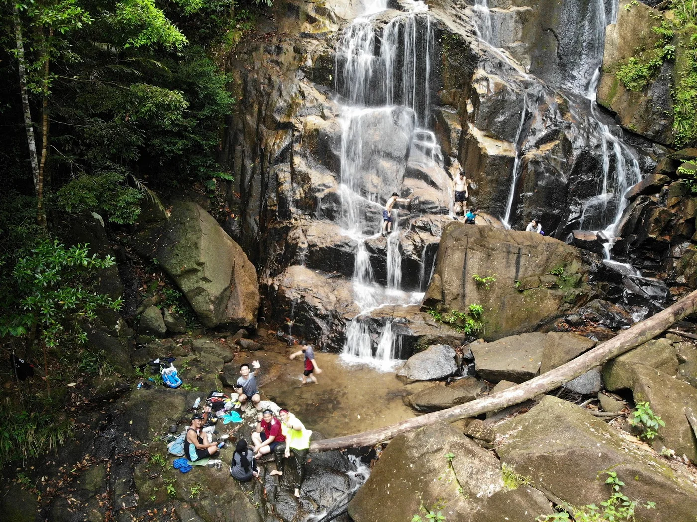 Air Terjun Tengkil — foto sebenar berbeza 5