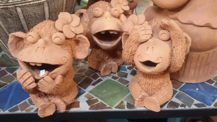 AW Pottery — foto sebenar 4