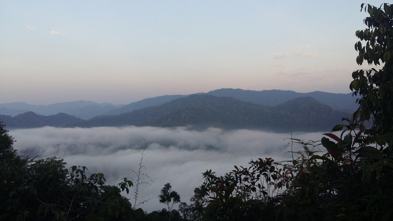 Gambar 3 Bukit Panorama Sungai Lembing