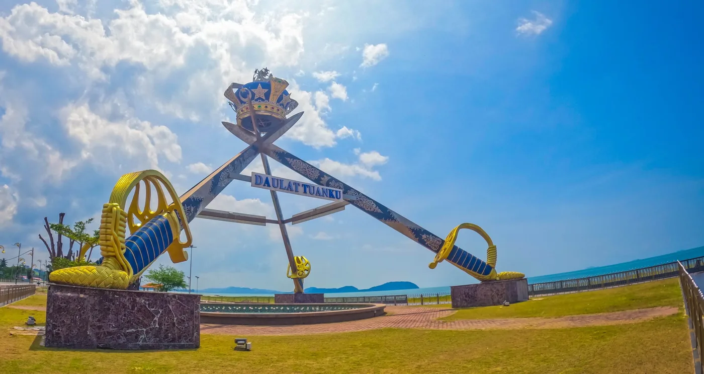 Dataran Monumen Mersing — foto sebenar 4