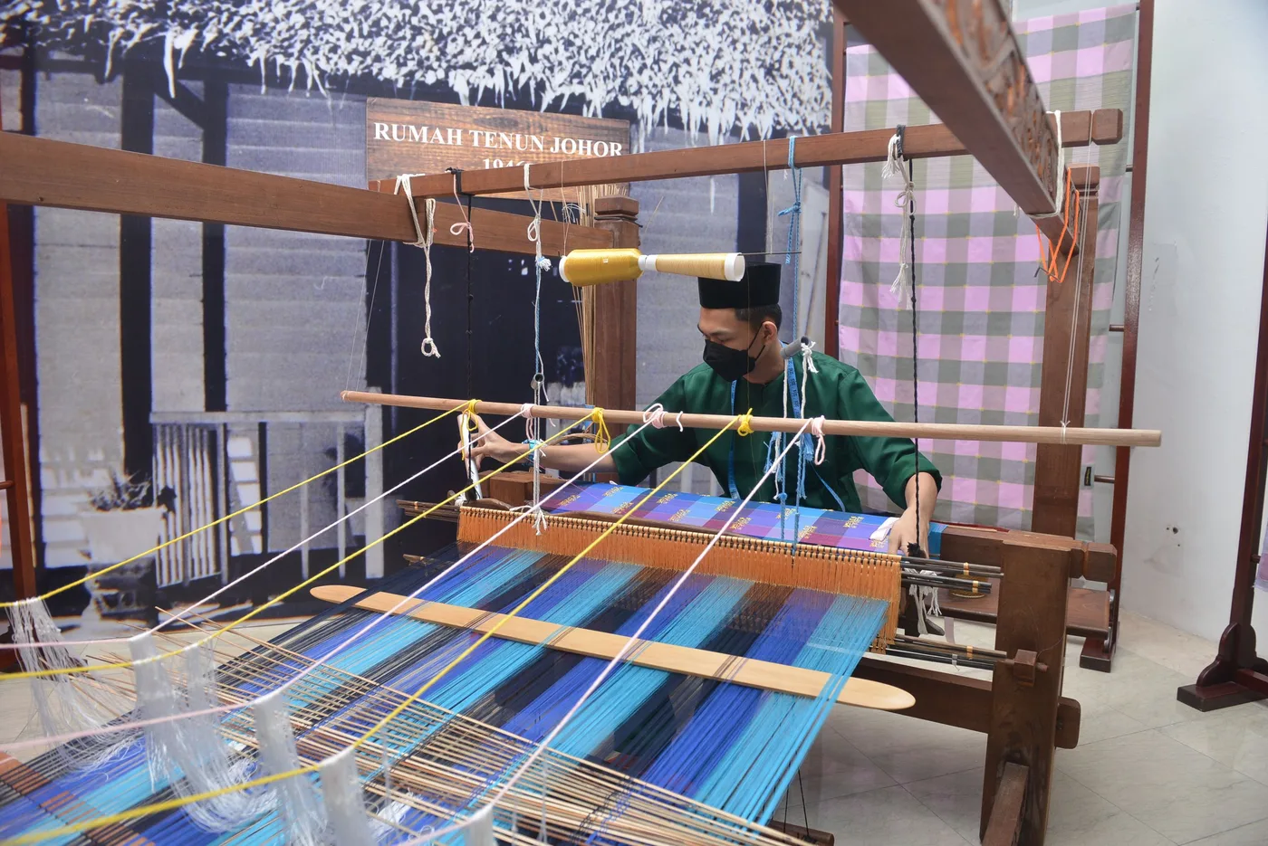 Galeri Tenun Johor — foto sebenar 4
