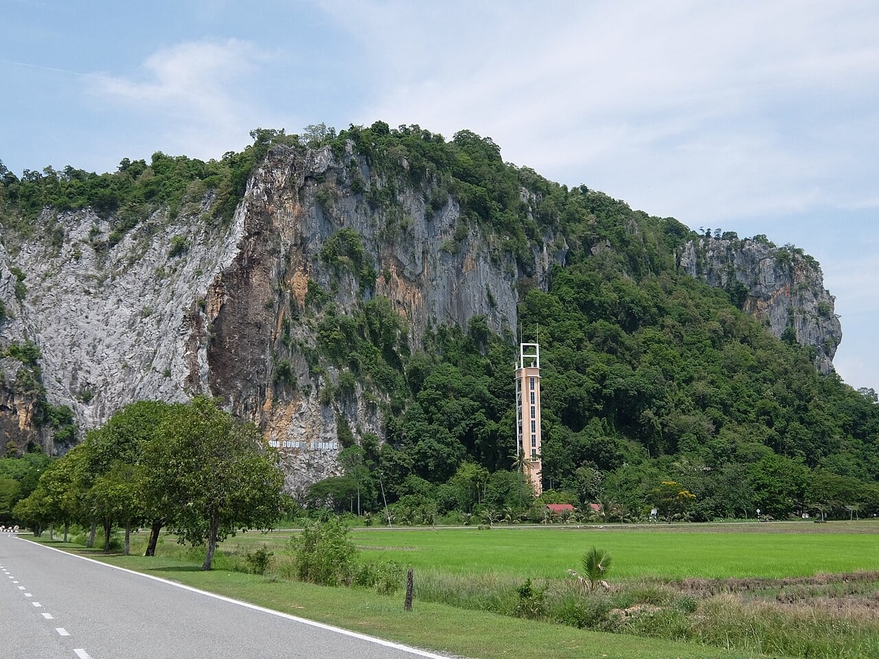 Gambar Gunung Keriang