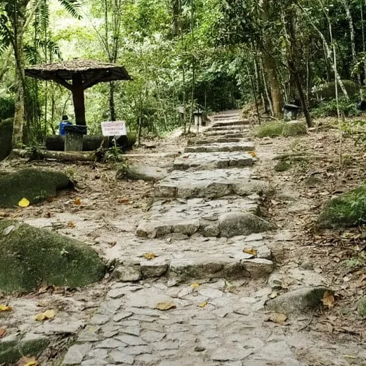 Gunung Ledang Lagenda (Waterfall) — foto sebenar 5 (crop)