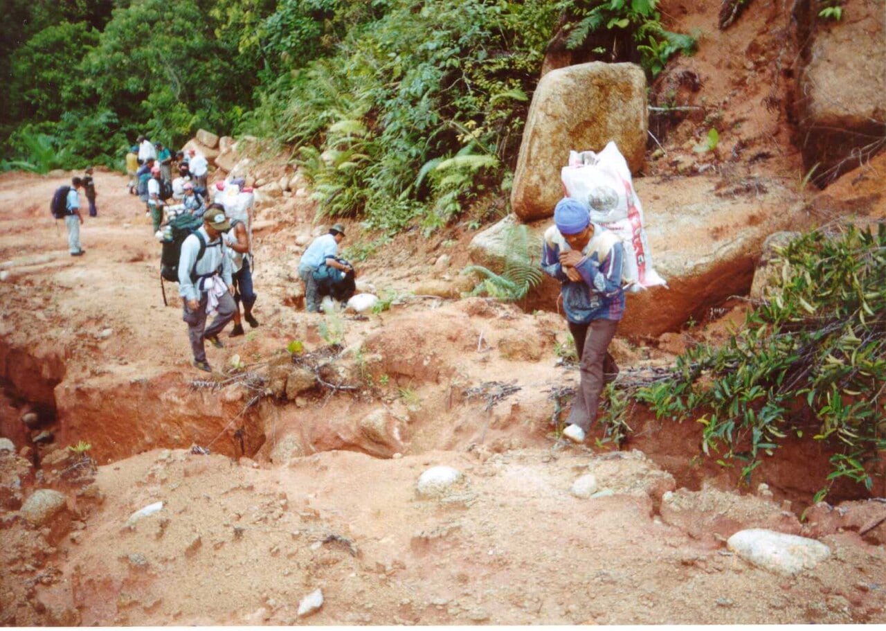 Gambar 2 Gunung Pueh National Park