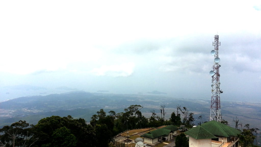 Gambar 3 Gunung Raya Langkawi