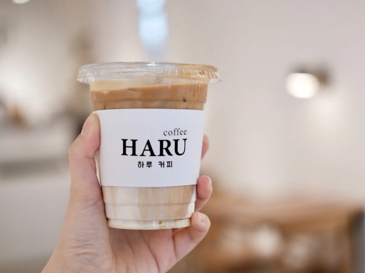 Haru Coffee 하루 커피 — foto sebenar 2