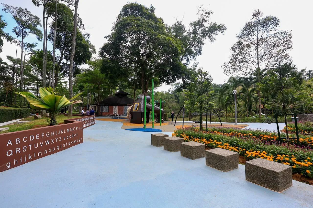 Hutan Bandar MBJB — foto sebenar 5