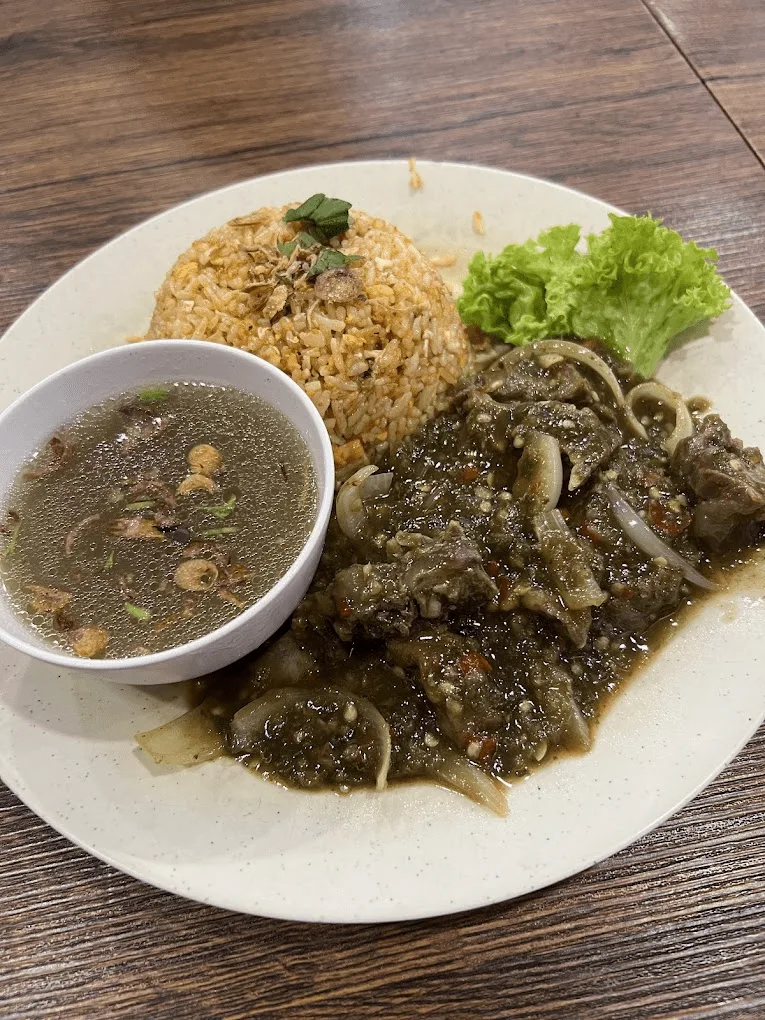 JBorn Cafe & Bistro — foto sebenar 4