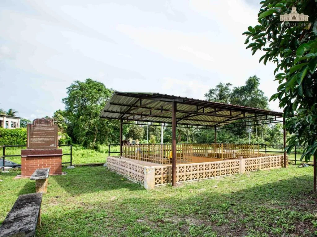 Kampung Makam — foto sebenar 3