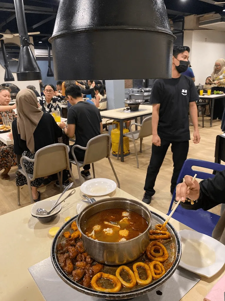 Kapten Steamboat & Grill — foto sebenar 4