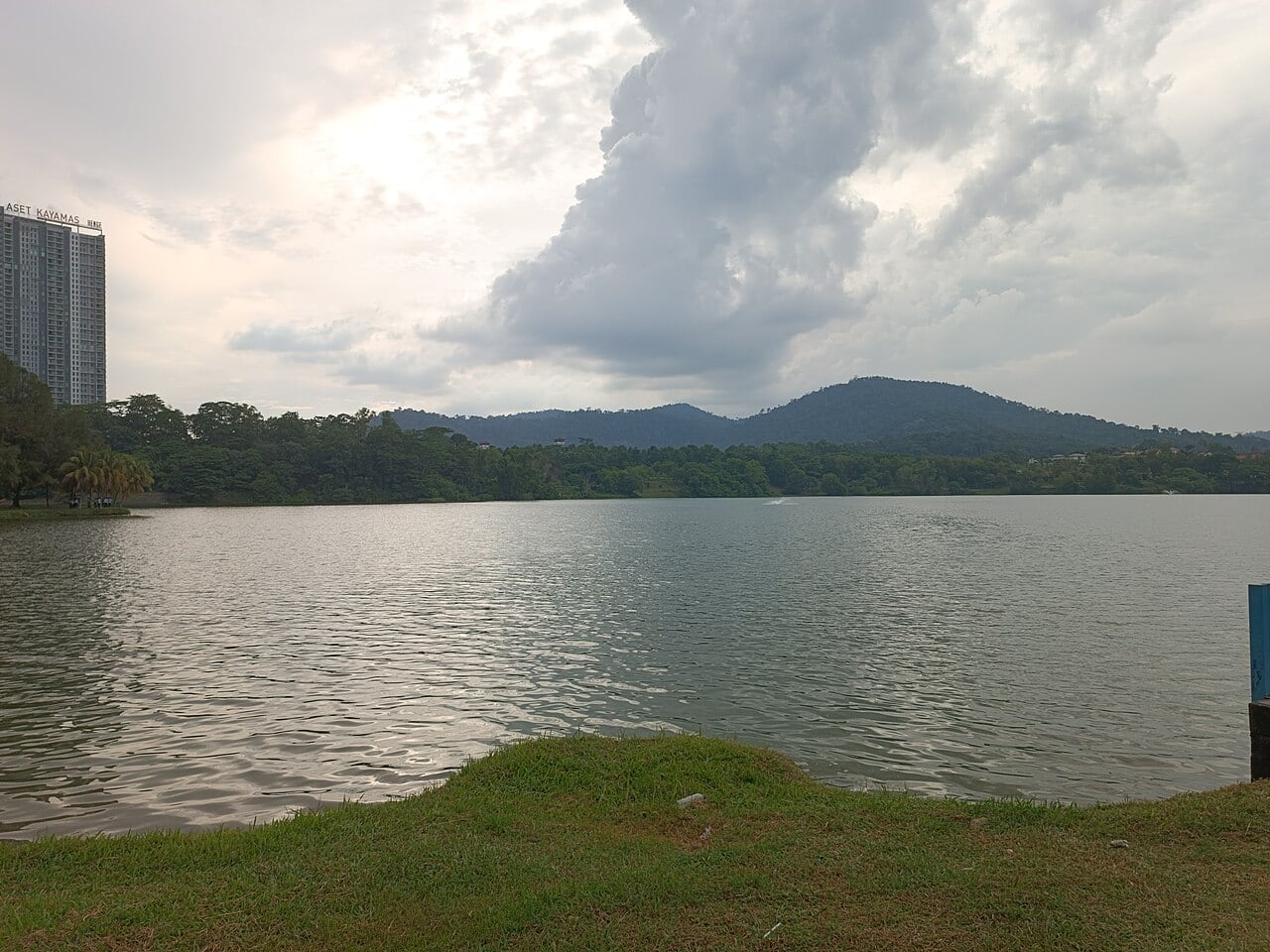 Gambar 2 Kepong Metropolitan Park