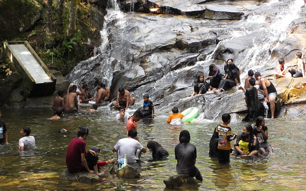Gambar 2 Lata Iskandar Campsite