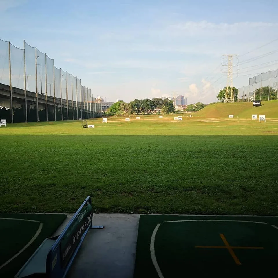 MST Golf Pelangi Driving Range — foto sebenar 4