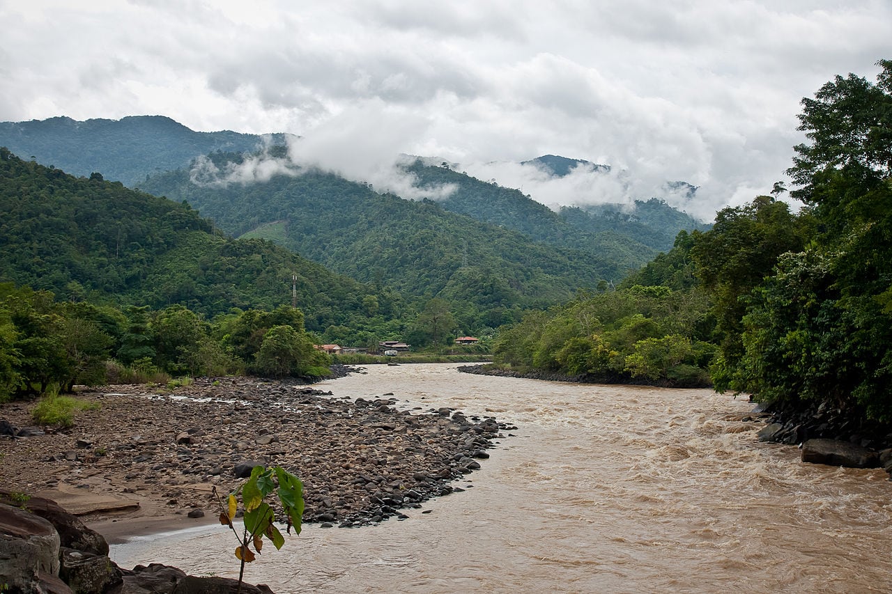 Gambar 3 Padas River White Water Rafting
