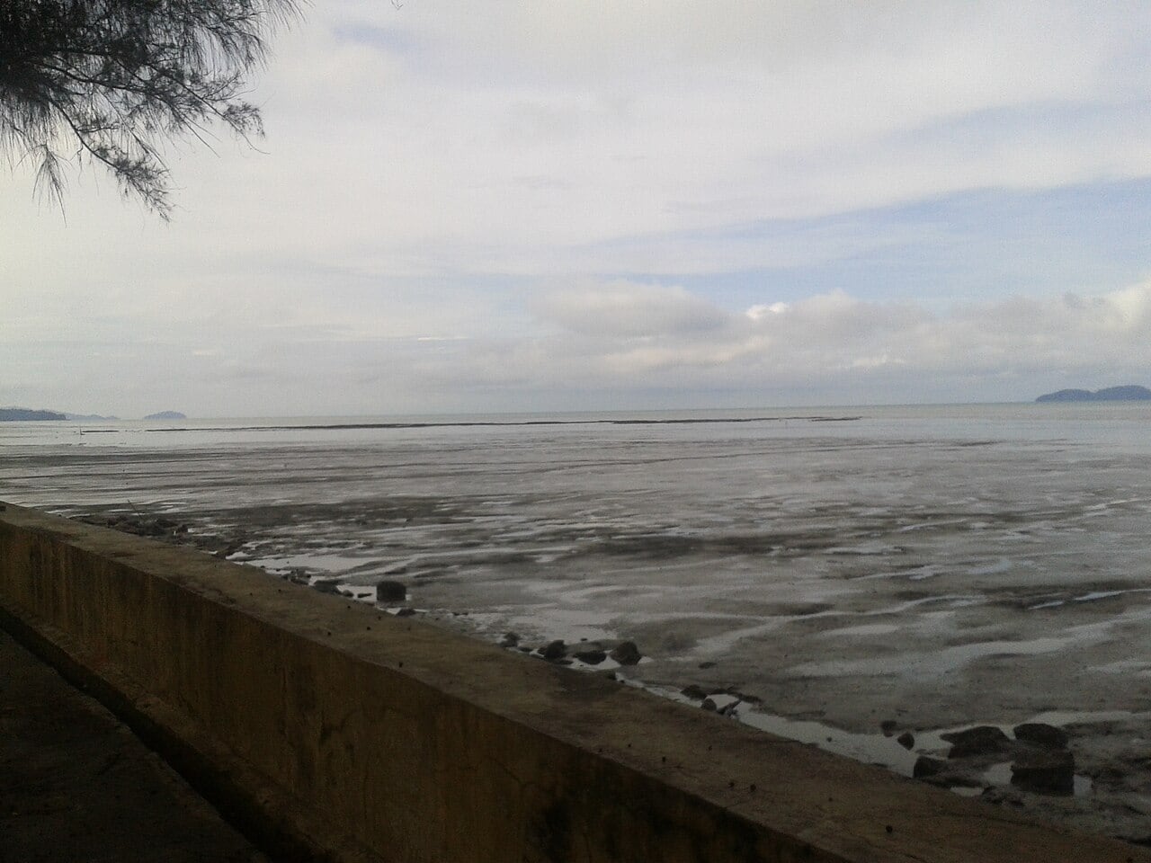 Gambar 2 Pantai Murni Waterfront