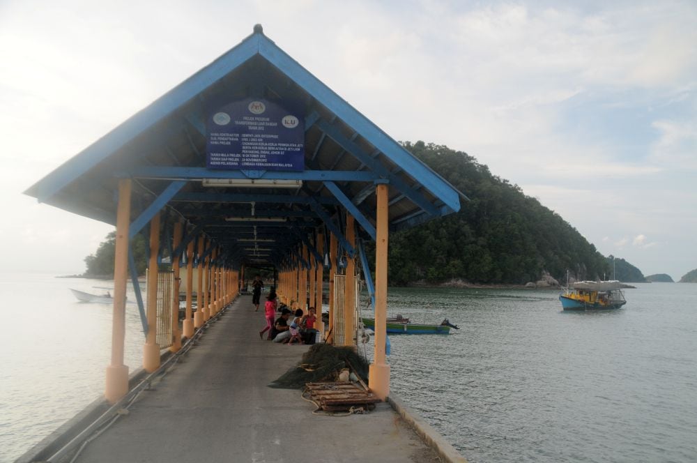 Gambar 2 Pantai Penyabong