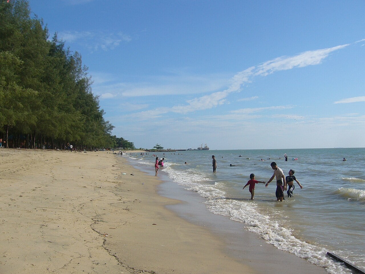 Gambar Pantai Puteri