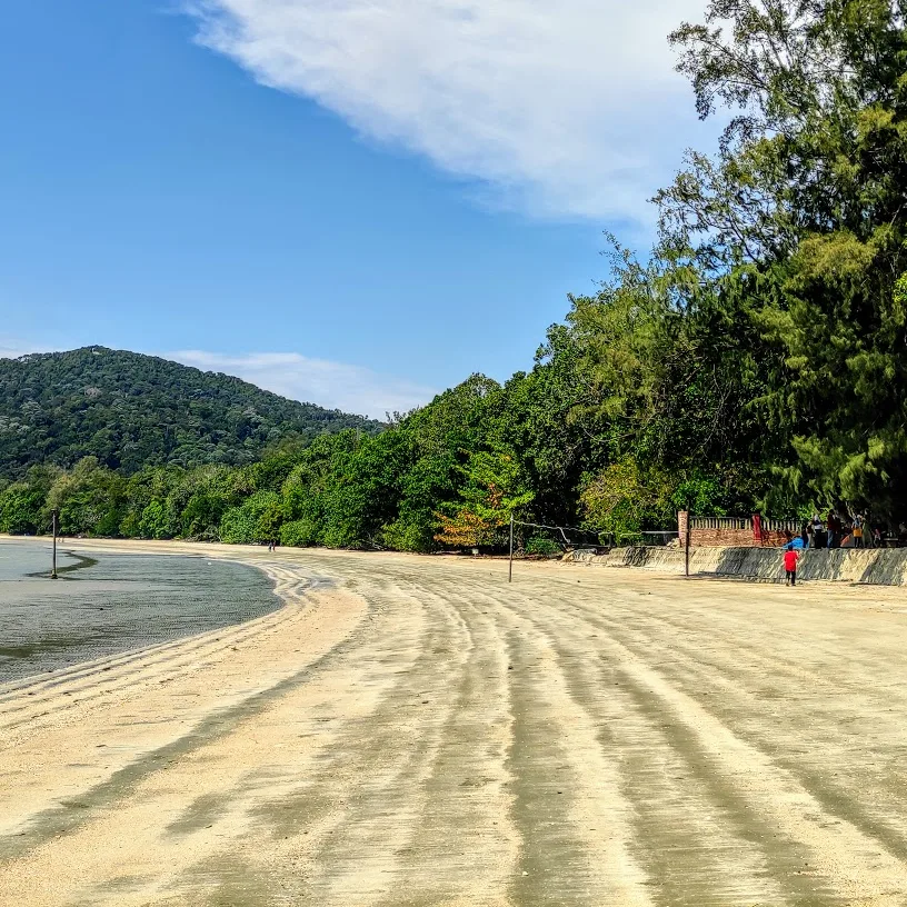 Pantai Teluk Gorek — foto sebenar 3 (crop)