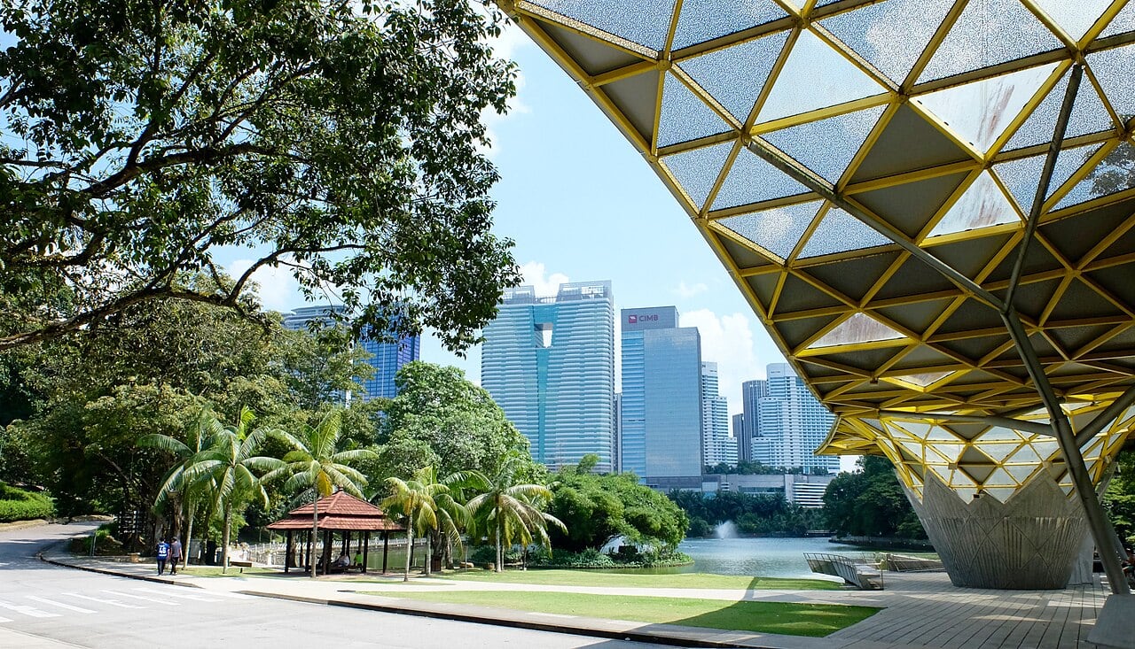 Gambar 2 Perdana Botanical Garden