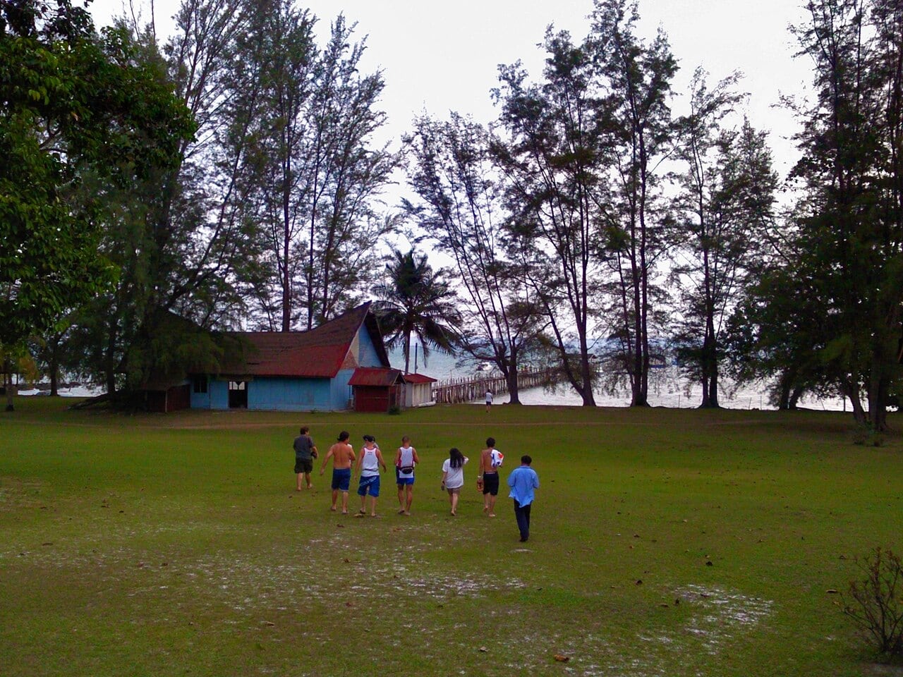 Gambar 2 Pulau Sibu, Taman Laut Sultan Iskandar