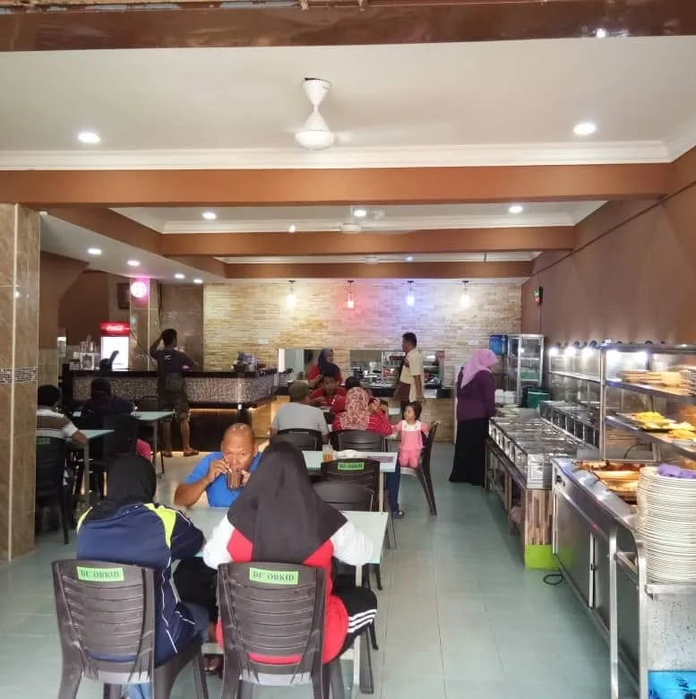 Restoran De Orkid — foto sebenar 4