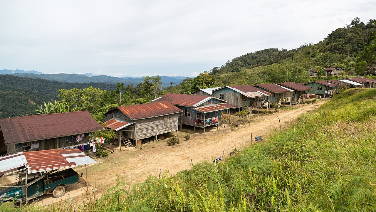 Gambar 2 Rundum Highlands