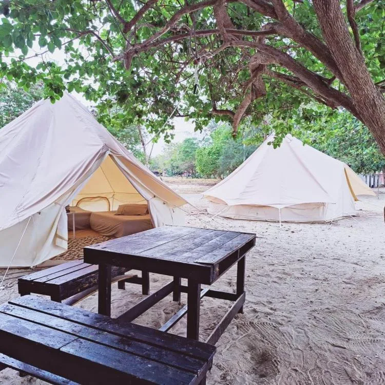 Rustika Glamping Village — foto sebenar 2