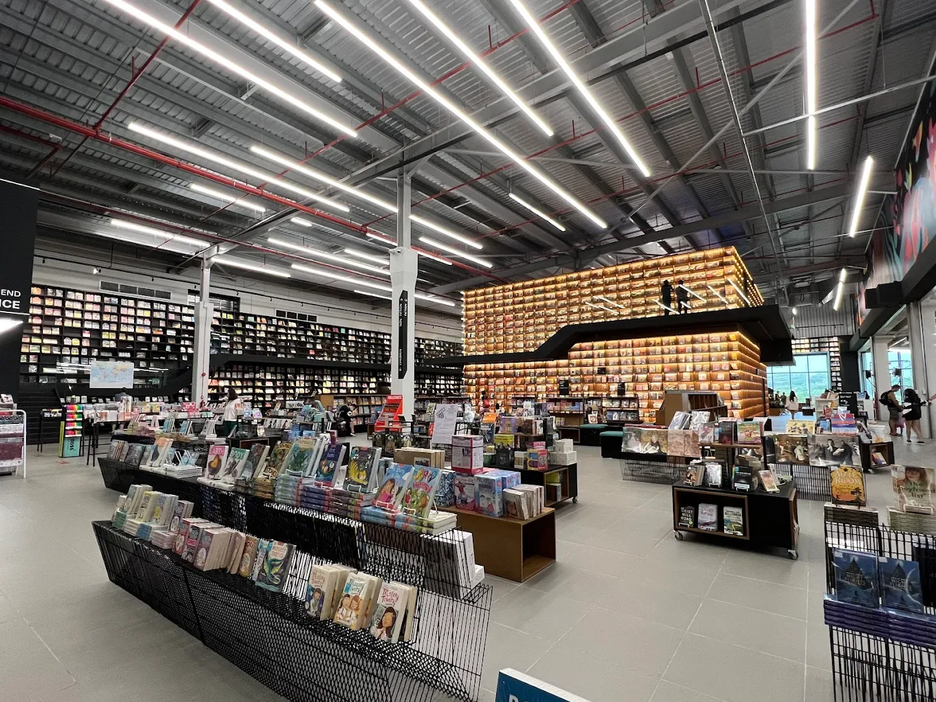 Sunway Big Box Retail Park — foto sebenar 2
