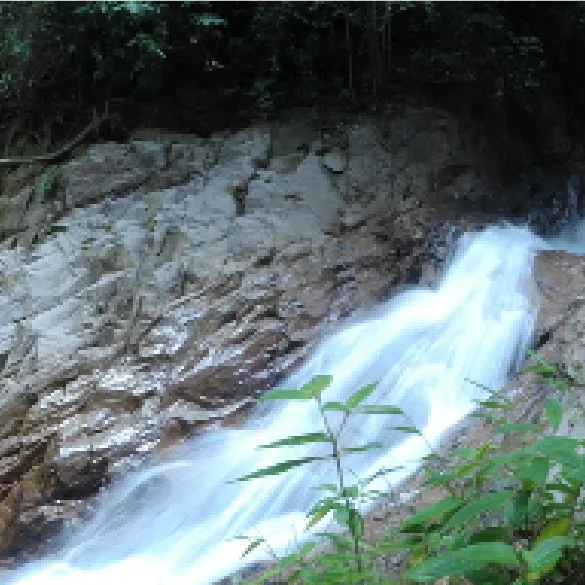 Taka Melor Waterfall — foto sebenar 4 (crop)
