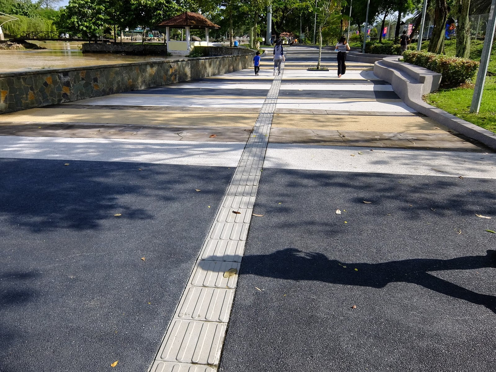 Gambar 3 Taman Tasik Merdeka Johor Bahru