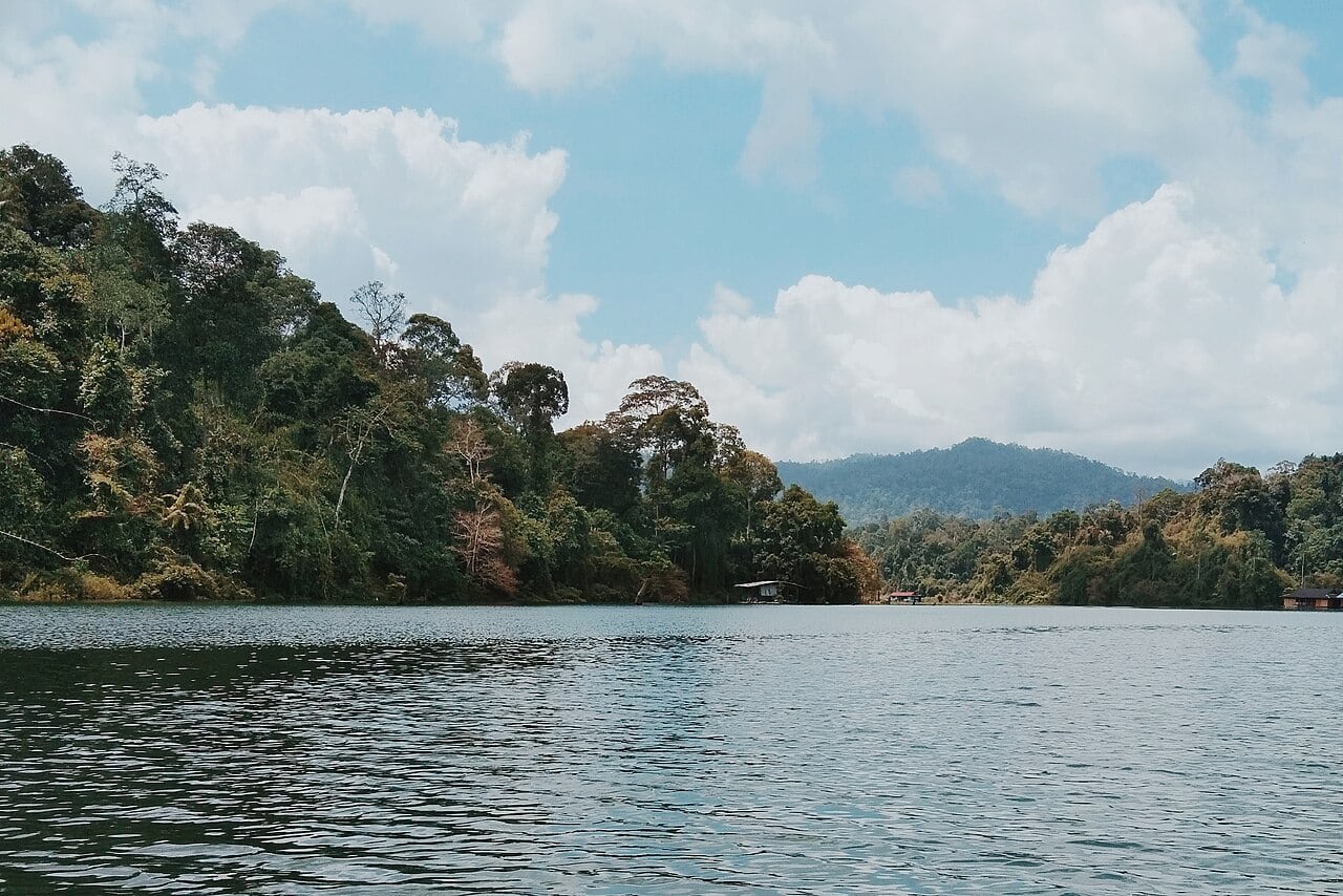 Gambar 3 Tasik Kenyir
