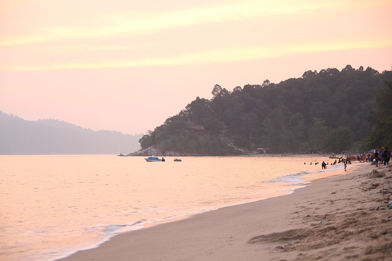 Gambar Teluk Batik Campsite