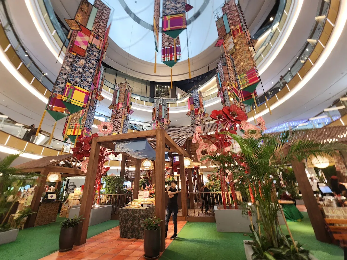 The Mall, Mid Valley Southkey — foto sebenar 4
