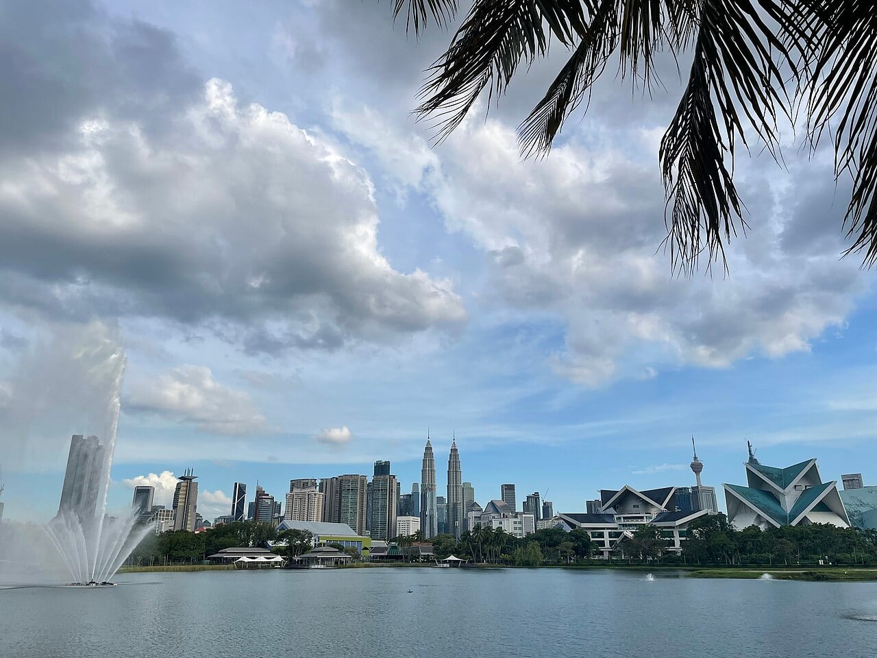 Gambar 3 Titiwangsa Lake Gardens